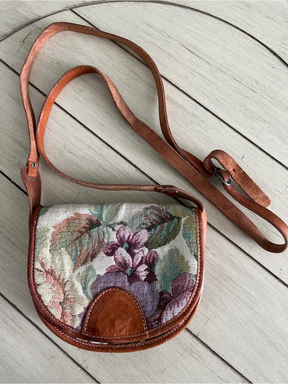 Vintage Floral Crossbody Bag in Brown and Multicolor